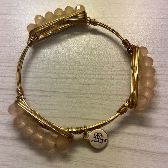 Bourbon & Boweties Gold Tone Bangle Bracelet Wrapped Wire with Natural Stones - Picture 1 of 3